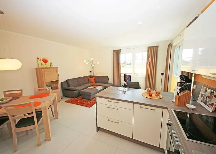 Antje - Feirenwohnung 01 * Goehren (Ruegen)